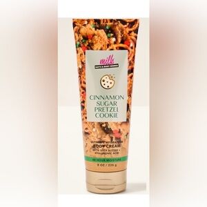 Bath & Body Works Cinnamon Sugar Pretzel Cookie Body Cream